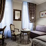 Grand Des Terreaux 4*