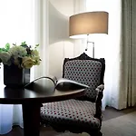 Hotel Grand Des Terreaux 4*