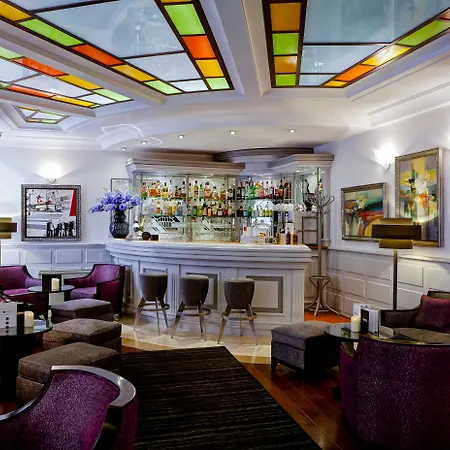 Hotel Grand Des Terreaux 4*