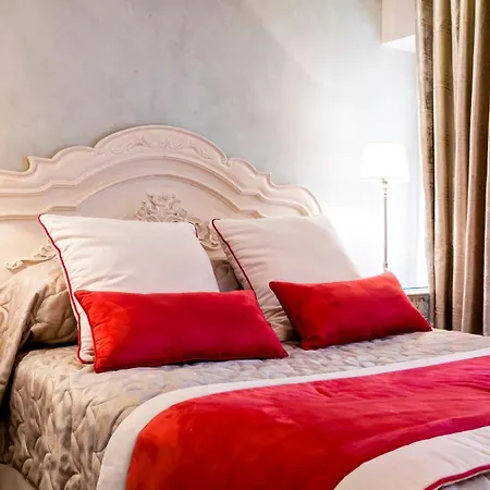 Grand Des Terreaux Hotel
