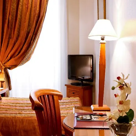Grand Des Terreaux Hotel 4*