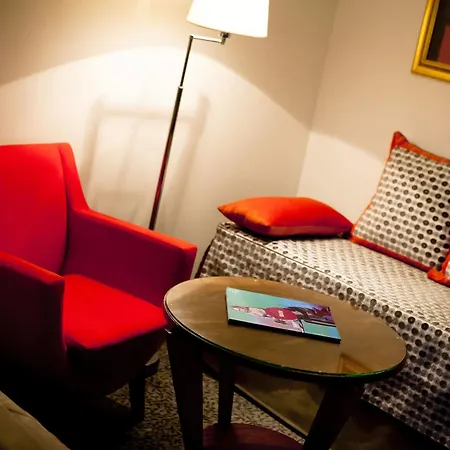 Hotel Grand Des Terreaux 4*
