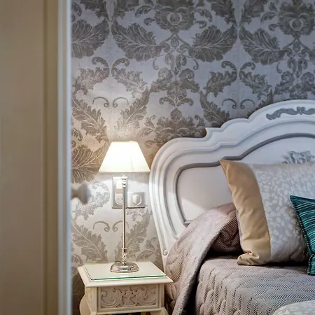 Grand Des Terreaux Szálloda 4*