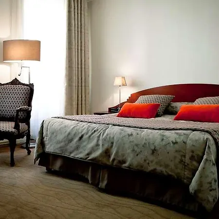 Otel Grand Des Terreaux 4*